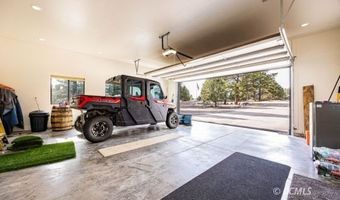4230 N Royal Dr, Alton, UT 84710