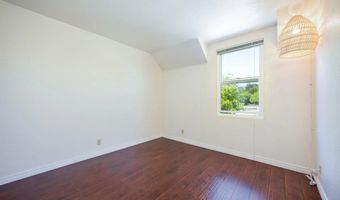 4577 Essex Ct, Carlsbad, CA 92010