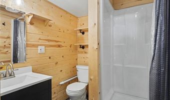 321 Dearborn St, Baldwin City, KS 66006