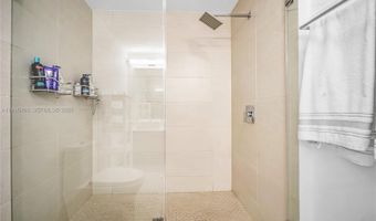 10201 E Bay Harbor Dr 601, Bay Harbor Islands, FL 33154