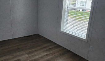 32 Cassie Ln, Bennington, VT 05201