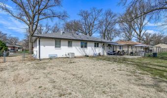 1316 N 13th St, Beatrice, NE 68310
