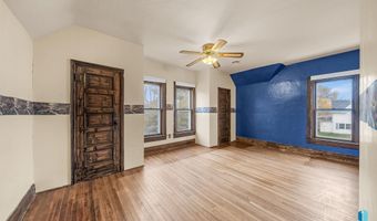 150 N Oak Ave, Bridgewater, SD 57319