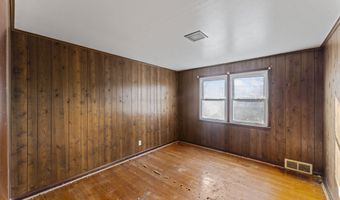 1800 Chopsey Hill Rd, Bridgeport, CT 06606