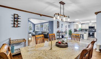 156 Magnolia Ln, Middletown, NJ 07748