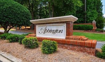 216 Wendhurst Ct, Apex, NC 27502