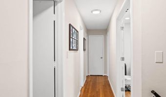 5801 DEVONSHIRE Dr, Bethesda, MD 20816