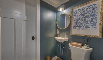 502 Skyline Dr, Cody, WY 82414