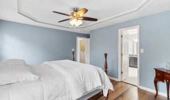 108 Camberly Ln, Aberdeen, NC 28315