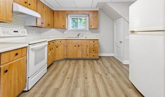 24 Warwick St, Bangor, ME 04401