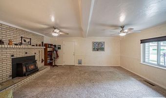 990 Hillview Dr, Blackfoot, ID 83221
