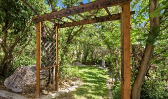 1501 E MAPLE HILLS Dr S, Bountiful, UT 84010