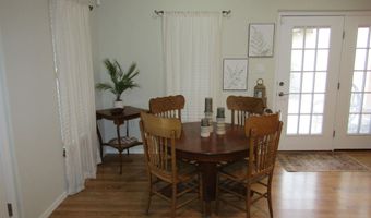 406 5 W Richardson Ave, Artesia, NM 88210