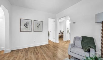 896 Indian Trl, Akron, OH 44314