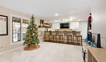 701 4th St SW, Austin, MN 55912