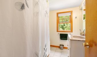 2006 Hutchins St, Berlin, NH 03570