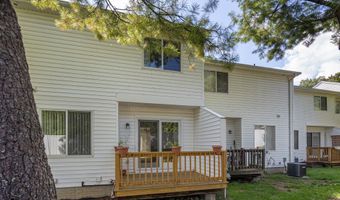 68 Virginia Ave 14, Danbury, CT 06810