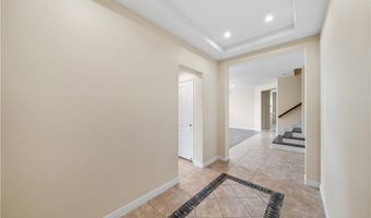 5859 E Treehouse Ln, Anaheim, CA 92807
