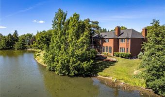 85 Galileo Dr, Amherst, NY 14221