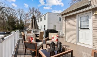 56 Errol St, Warwick, RI 02888