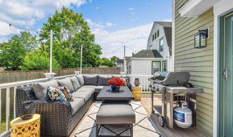 143 Maple St, Bangor, ME 04401