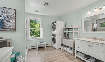 513 10th Ave, Belmar, NJ 07719