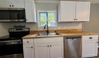 98825 PLEASANT HILL Dr 26, Brookings, OR 97415