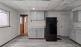 551 Glenwood Ave, Ambridge, PA 15003