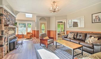 33823 SR 706 E 1, Ashford, WA 98304