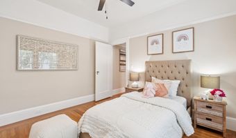 1915 Alameda Ave, Alameda, CA 94501