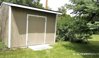 30 N Division St, Cowley, WY 82420