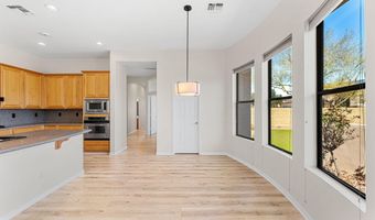 40533 N CROSS TIMBERS Trl, Anthem, AZ 85086