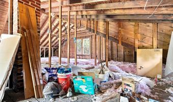 729 Smith St, Algonac, MI 48001