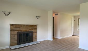 1290 Parkway Blvd, Alliance, OH 44601
