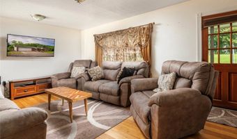 105 Lincoln Hts, Alum Creek, WV 25003