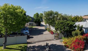 318 Juniper Ave 15, Carlsbad, CA 92008