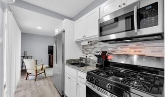 797 E Market St 209, Akron, OH 44305