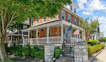 496 Broadway, Newport, RI 02840