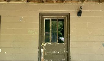 3219 HWY 52 E, Beattyville, KY 41311
