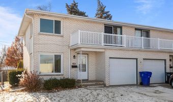 701 E LONGVIEW Dr, Appleton, WI 54911