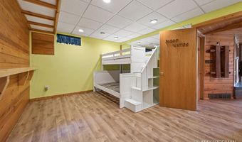 3415 N Applecrest Ct SE, Ada, MI 49301