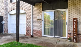 824 S Chillicothe Rd 11, Aurora, OH 44202