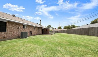 1382 Braeburn Dr, Baton Rouge, LA 70815