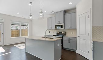 64 Auburn Woods Dr, Auburn, GA 30011