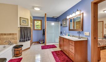 42 Lee Dr, Albion, ME 04910