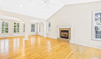 51 Driftstone Cir, Arden, NC 28704