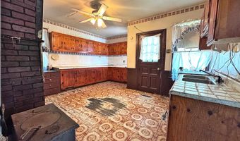 273 Union St, Bennington, VT 05201