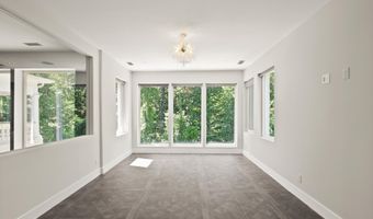 6600 RESERVES HILL Ct, Annandale, VA 22003