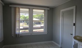 390 MOHOULI St, Hilo, HI 96720