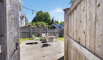78 Grove Ave, Albany, NY 12208